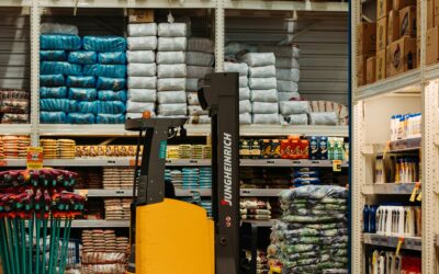 Precision in Motion: The Critical Role of Visibility in Food Logistics